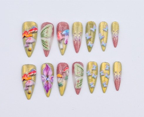 AQUA K Lifestyle 3D press-on nails design 07