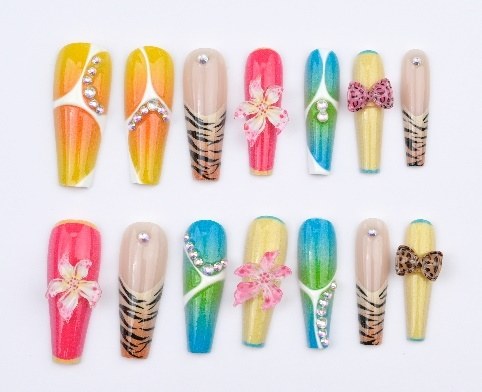 AQUA K Lifestyle 3D press-on nails design 21