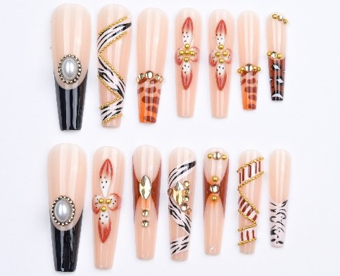 AQUA K Lifestyle 3D press-on nails design 64
