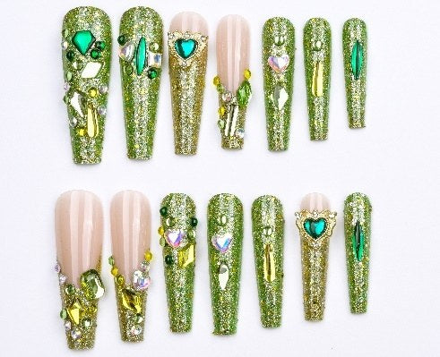 AQUA K Lifestyle 3D press-on nails design 82